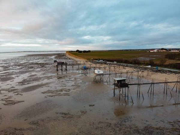Découvrez les Meilleurs Emplacements de Camping en Bord de Mer en Charente-Maritime