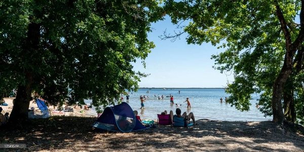 Astuces pour un camping familial réussi à la mer