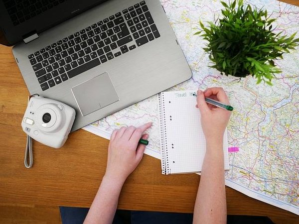 Comment choisir le meilleur camping à Saint-Tropez pour un séjour de luxe abordable ?