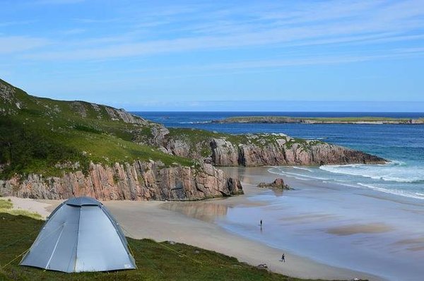 Camping en Vendée : Comment choisir le meilleur emplacement pour accéder à la plage ?