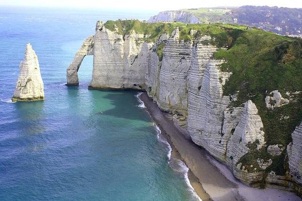 Camping en bord de mer en Normandie : comment choisir l'emplacement idéal pour les enfants