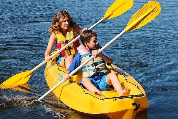 Découvrez la baie de Somme en kayak pendant votre camping