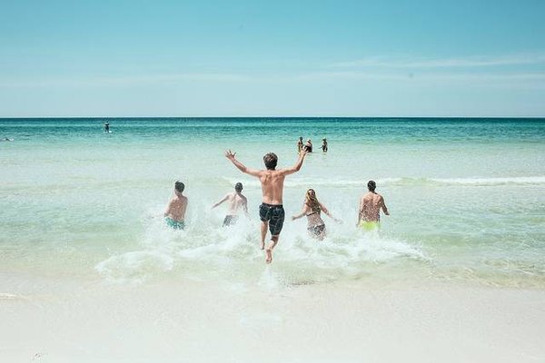 Camping en Corse : les endroits à visiter pour profiter de la mer