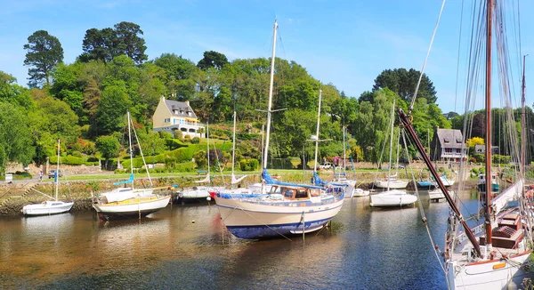 Profiter du front de mer de Concarneau lors de votre séjour au Domaine de Pendruc